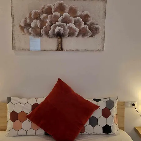 Francisco Cano Apartamento *
